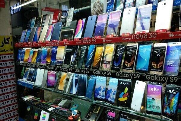 قیمت روز انواع تلفن همراه در ۹ مرداد ۱۴۰۱