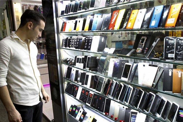 قیمت پرفروش‌ ترین گوشی‌های تلفن همراه هفته اول شهریور ۱۴۰۱