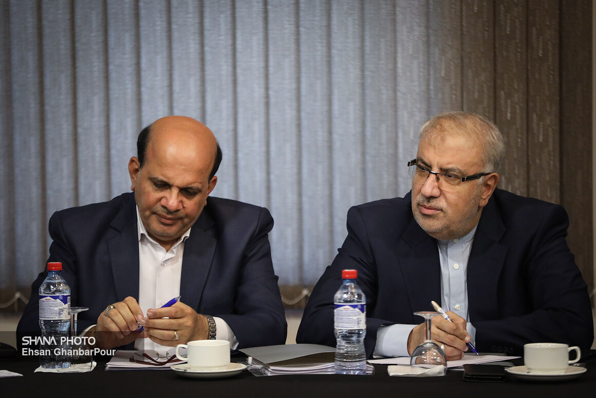 نشست وزیر نفت با نمایندگان کارگروه‌های کمیسیون مشترک اقتصادی ایران و روسیه