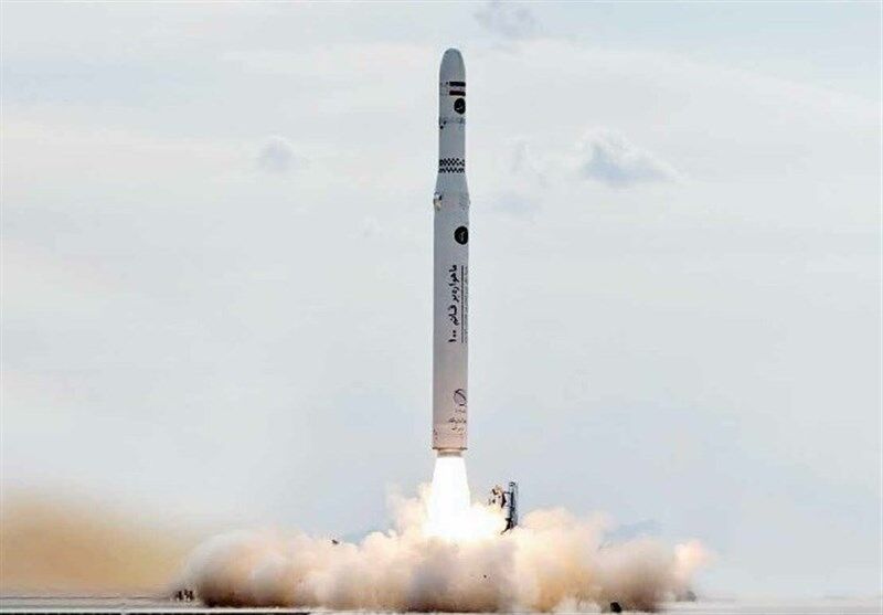 پرتاب ماهواره «ثریا» به مدار ۷۵۰ کیلومتری با ماهواره‌ بر «قائم ۱۰۰» سپاه