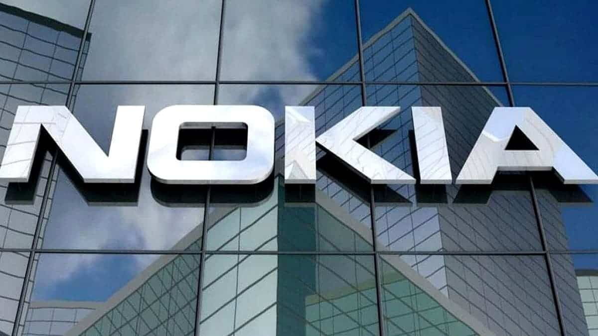 تولید موبایل به نام نوکیا در ایران، به منزله دور زدن تحریم است